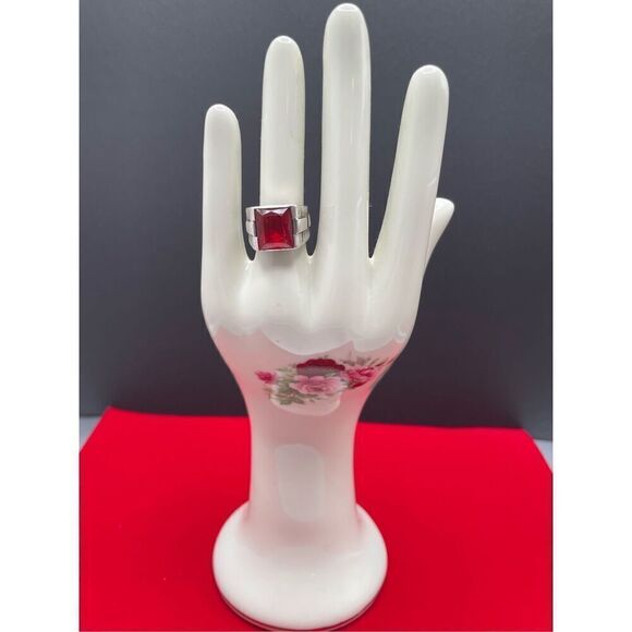 Vargas Vintage Sterling Silver Synthetic Ruby Ring Size 4.5 Unisex - Picture 10 of 10